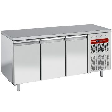 Tiefkühltisch, Umluftt, 3 Türen in 600x400 (2030x800x880mm)