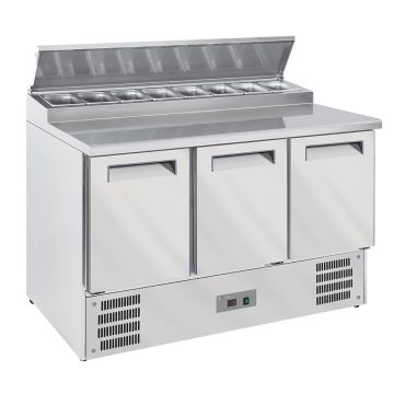 Kühltisch, 3 Türen GN 1/1, + Kühlaufsatz, 8x GN1/6-150 mm (1365x700x850mm)