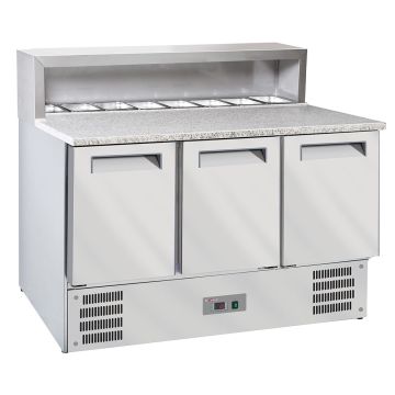 3-türiger Kühlungstisch für Pizzen GN1/1, gekühlte Struktur 8x GN1/6-150 mm (1365x700x850mm)