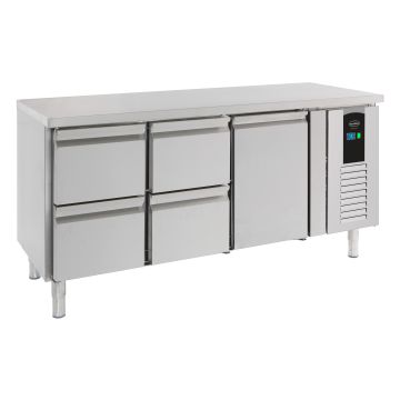 700 KOELWERKBANK 1DRS 4 LADEN