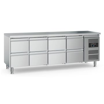 700 KOELWERKBANK 8 LADEN
