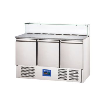 Starline Pizzatisch mit Glasabdeckung, 3-türig, GN 1/1, Aufnahme 8x GN 1/6, 1365x700x1090 mm (BxTxH)
