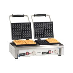Double professional waffle maker 90° opening